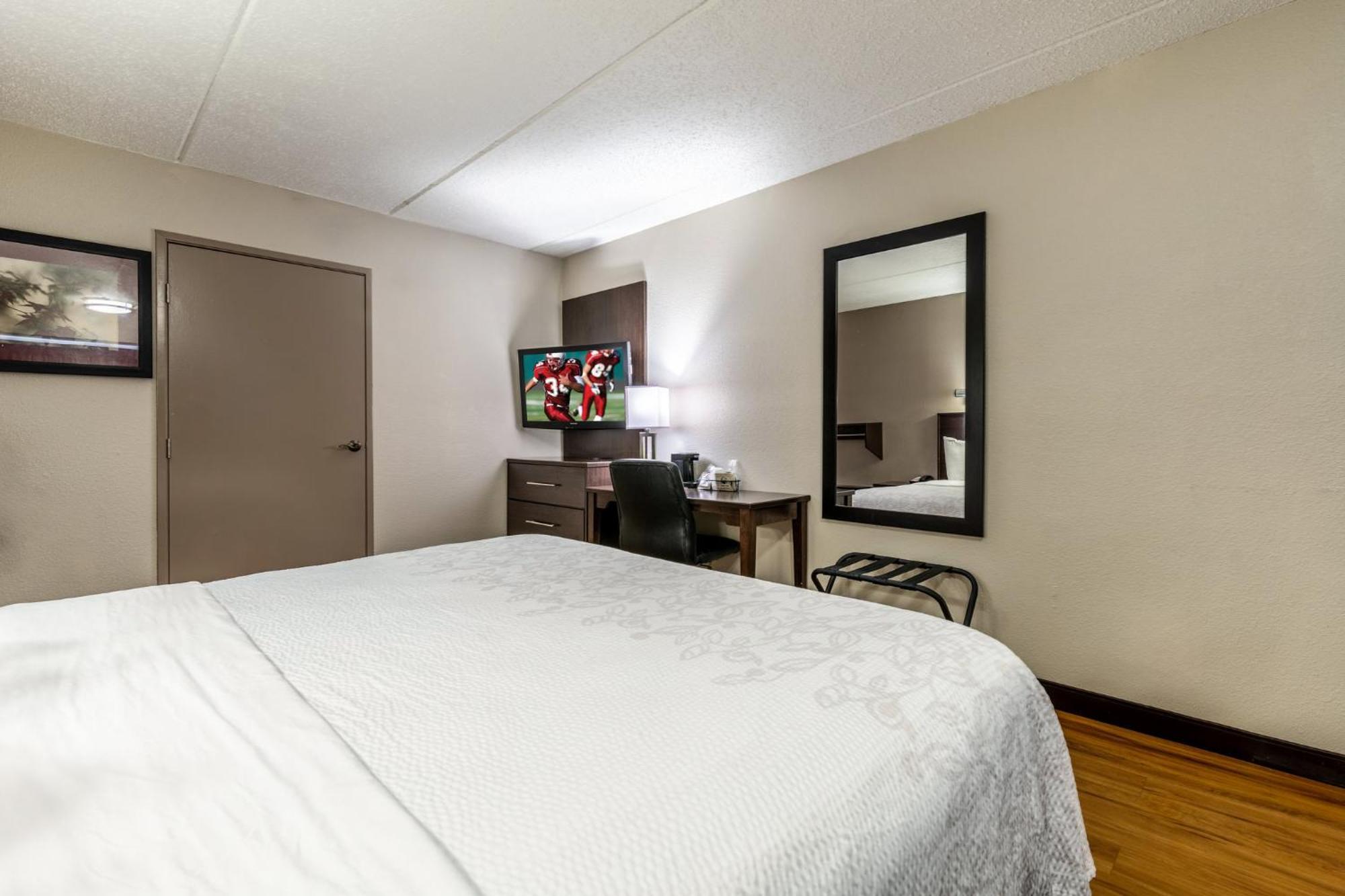 Red Roof Inn Plus+ Nashville Airport Ngoại thất bức ảnh