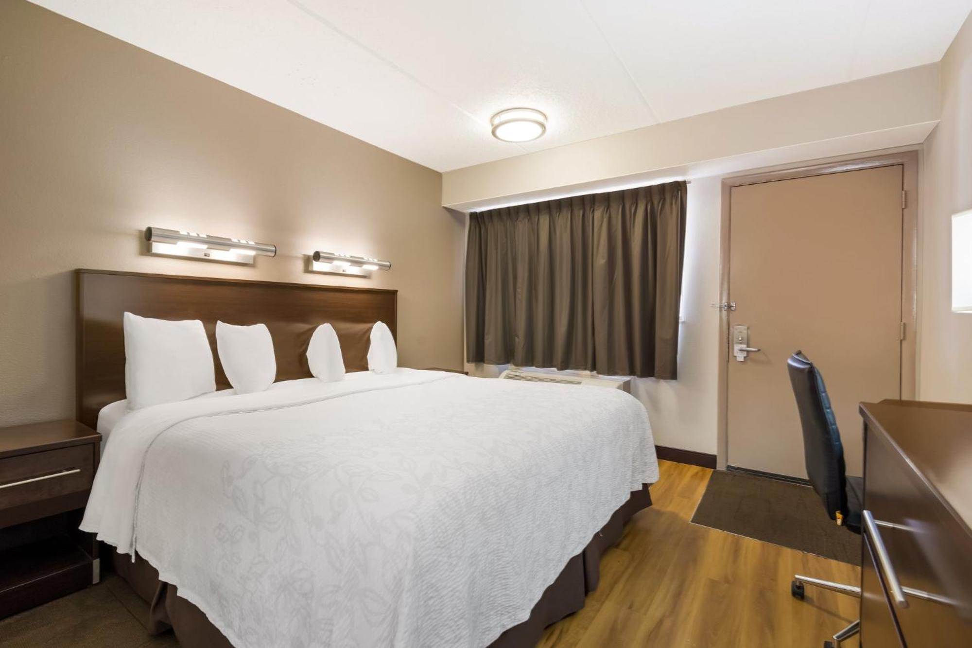 Red Roof Inn Plus+ Nashville Airport Ngoại thất bức ảnh