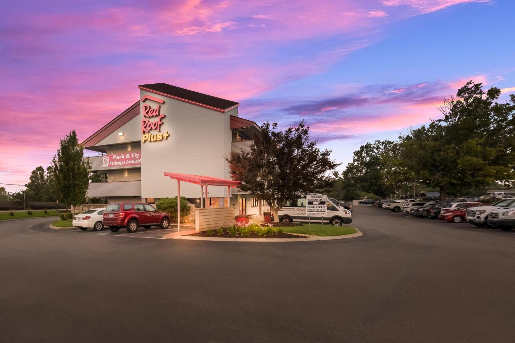 Red Roof Inn Plus+ Nashville Airport Ngoại thất bức ảnh