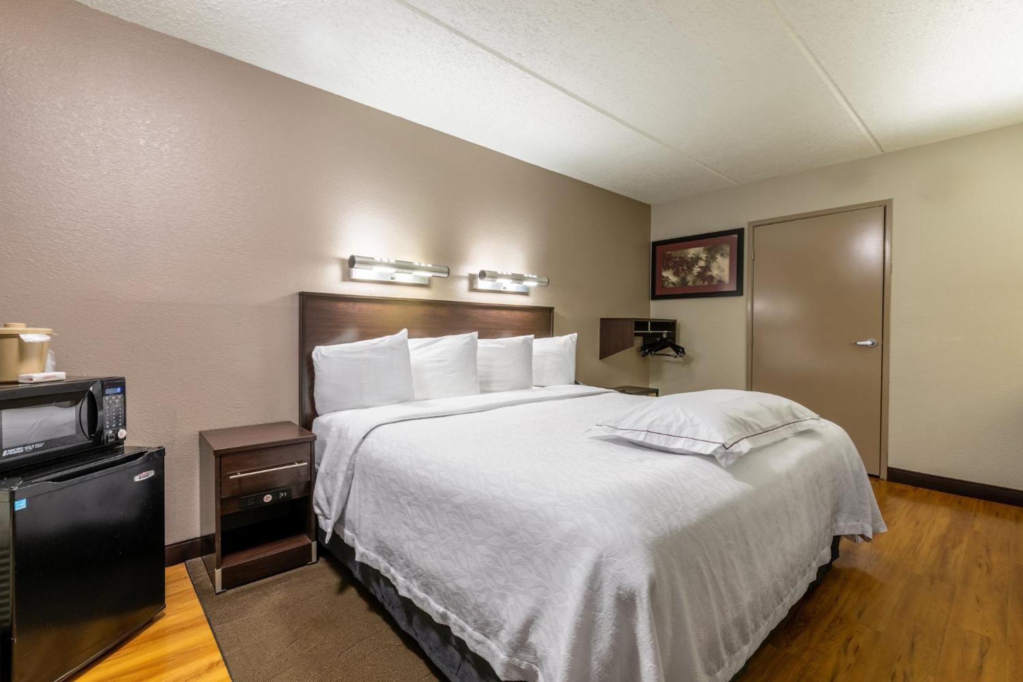 Red Roof Inn Plus+ Nashville Airport Ngoại thất bức ảnh
