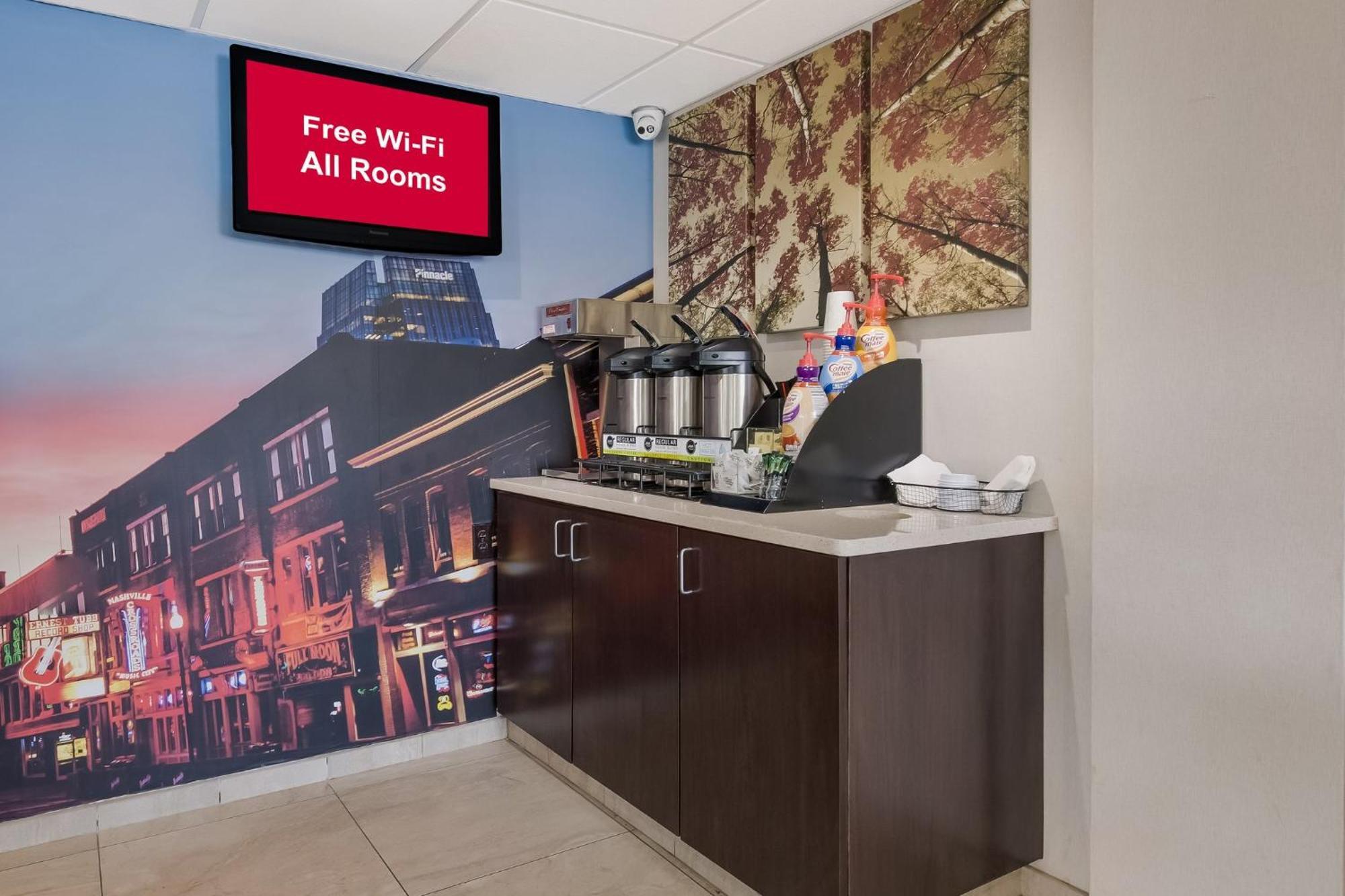 Red Roof Inn Plus+ Nashville Airport Ngoại thất bức ảnh