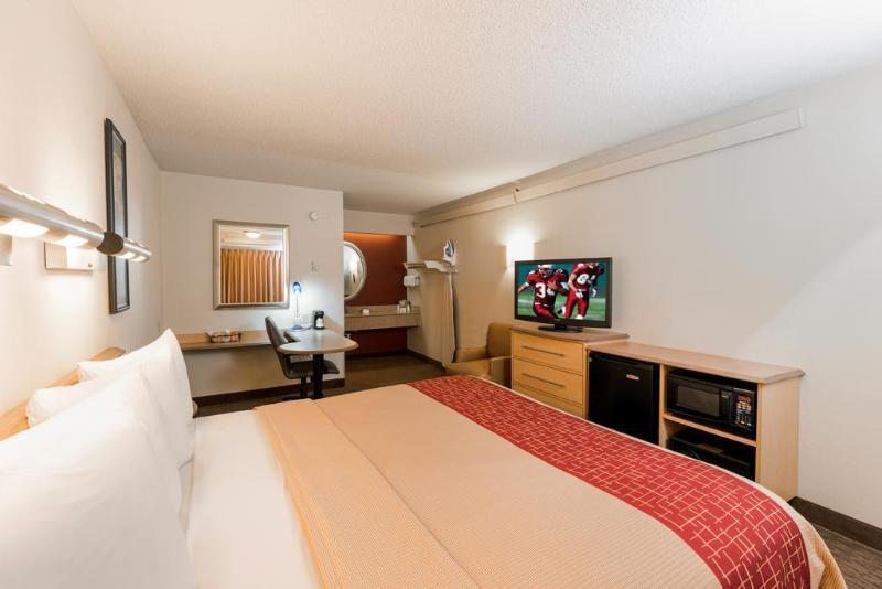 Red Roof Inn Plus+ Nashville Airport Ngoại thất bức ảnh