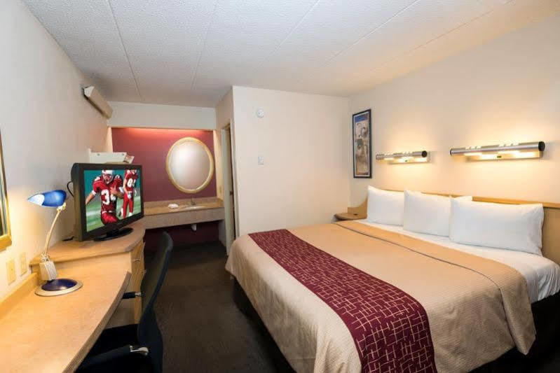 Red Roof Inn Plus+ Nashville Airport Ngoại thất bức ảnh